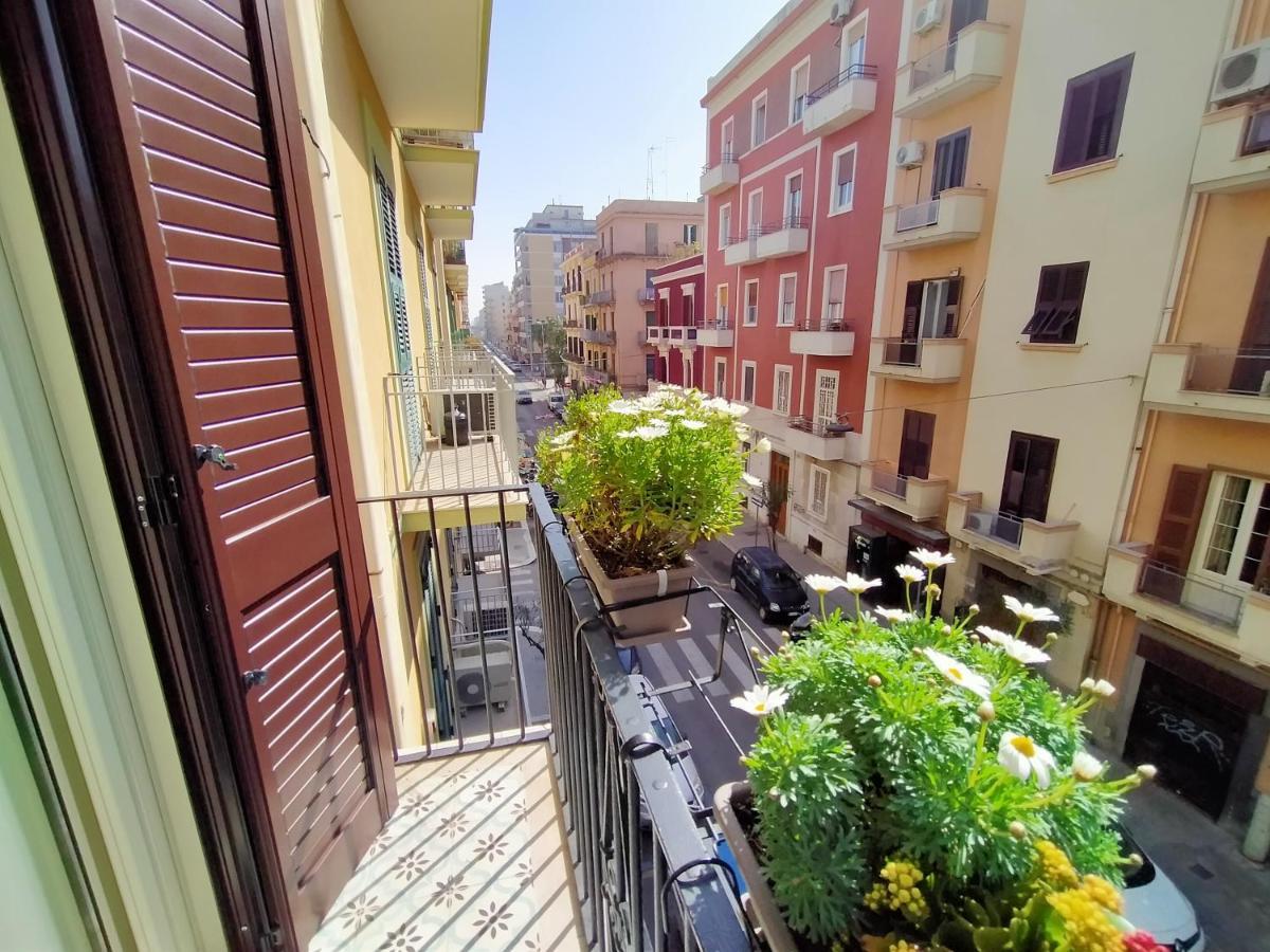 Sonnino Suite Jacuzzi Apartment 바리 외부 사진